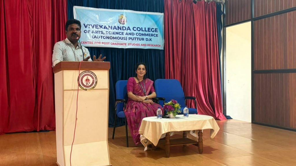 ವಿವೇಕಾನಂದ ಸ್ನಾತಕೋತ್ತರ ಪತ್ರಿಕೋದ್ಯಮವಿಭಾಗದಲ್ಲಿ ಸಂಶೋಧನಾ ಕಾರ್ಯಗಾರಸರಿಯಾದ ಸಂಶೋಧನೆಯೇ ಸುದ್ದಿಗಳಿಗೆ ಮೂಲ ಆಧಾರ :ಪ್ರೊ. ಡಾ. ಶ್ರೀನಿವಾಸ್ ಹೊಡೆಯಾಳ;